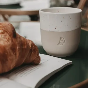 Stevige CROISSANT mok – een tasje ochtendgeluk