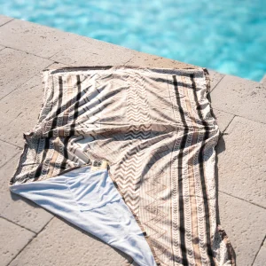 Beach Towel Impresion Aztec