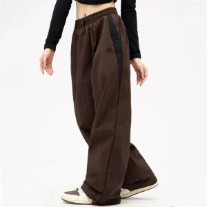 Bruine Parachute Broek