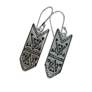 Vinta engraved earring