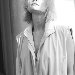 LowenS6 waistcoat | Sand