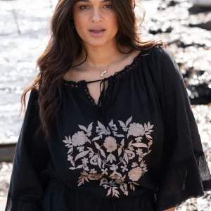 Blouse Yira Bordado Black