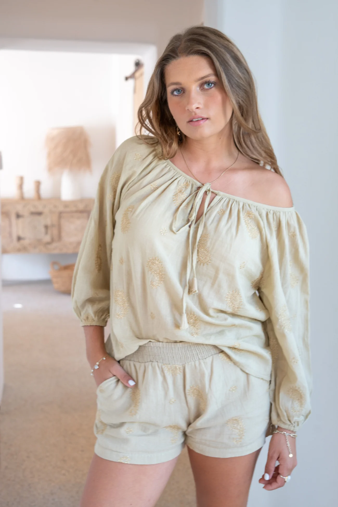 Blouse Lace Esencia Sand - Afbeelding 3