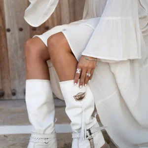 El Vaquero x ibzmode Cammy White