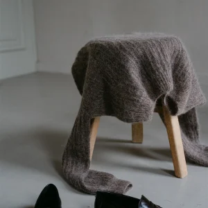 TaranA5 Sweater | Brown on black