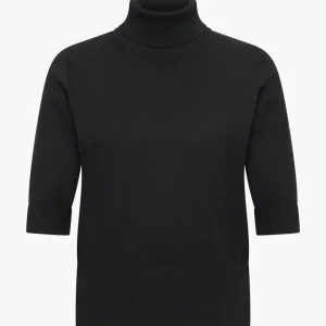 ZyphyrA5 Sweater | Black